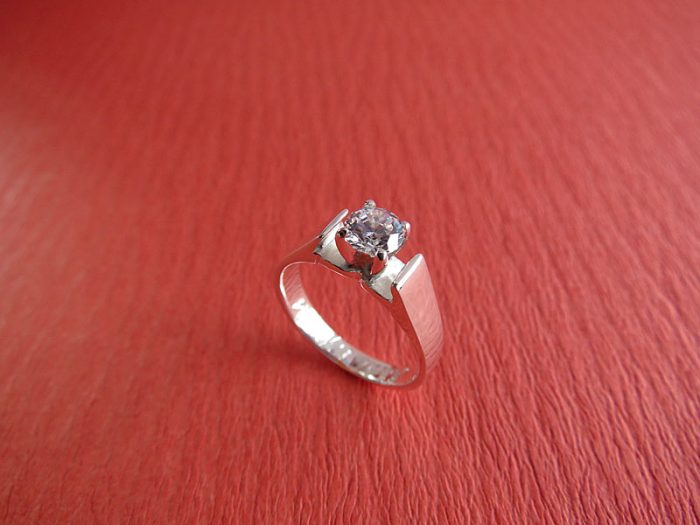 Anillo Compromiso Flor - Imagen 5