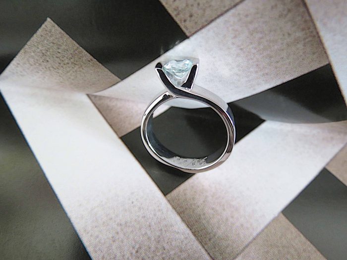 Anillo de Compromiso Aguamarina en Plata - Imagen 2