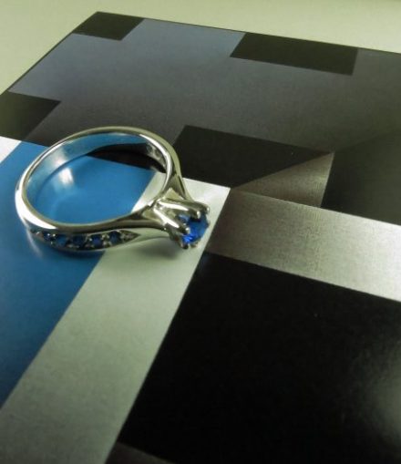 Anillo Compromiso Solitario Alto