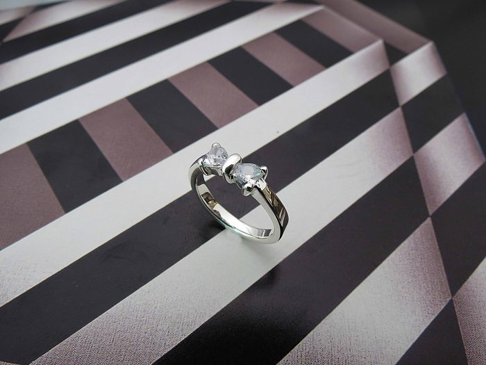 Anillo Corbatín
