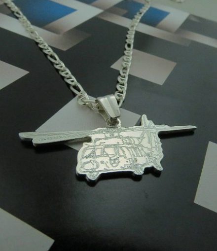 Dije Silueta Personalizada Grande