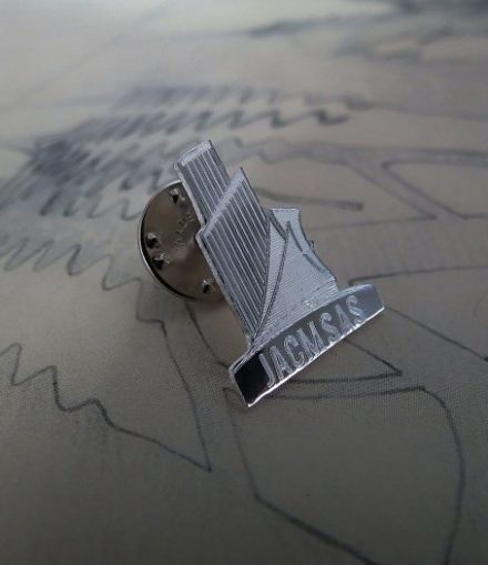 Pin Corporativo Grabado en Plata