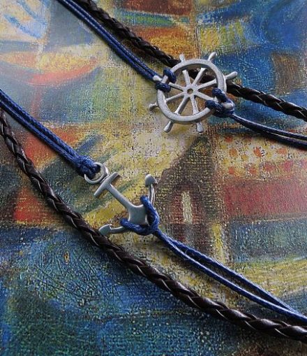 Pulsera Ancla y Timón Cuero