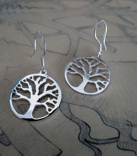 Aretes