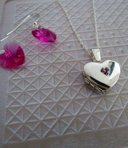 Relicario Corazón Zircones