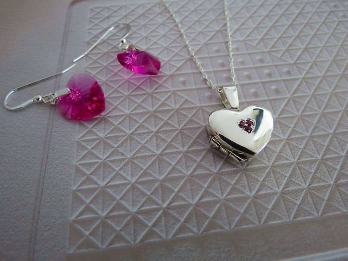 Relicario Corazón Zircones