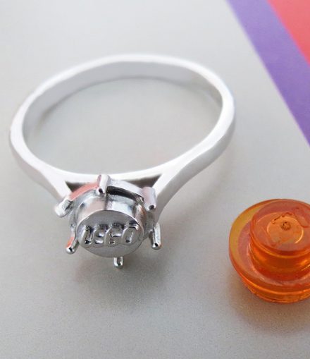 Anillo LEGO