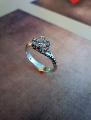 Anillo-Flor-Aro-Entorchado-Piedras (9)