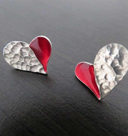 Aretes Corazón Martillado*