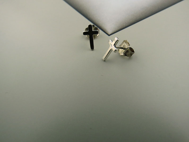 Aretes Cruz Sencilla - Imagen 3