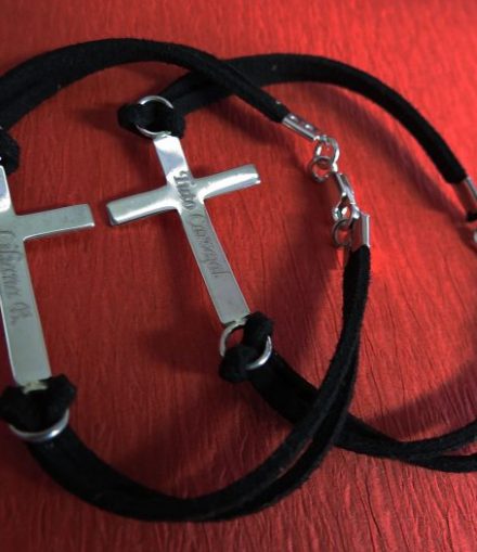 Pulseras Cruz Sencilla