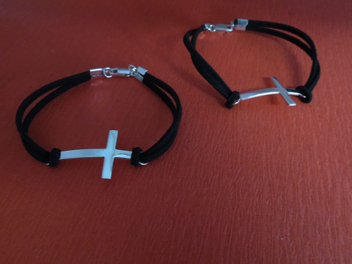 Pulseras Cruz Sencilla - Imagen 3