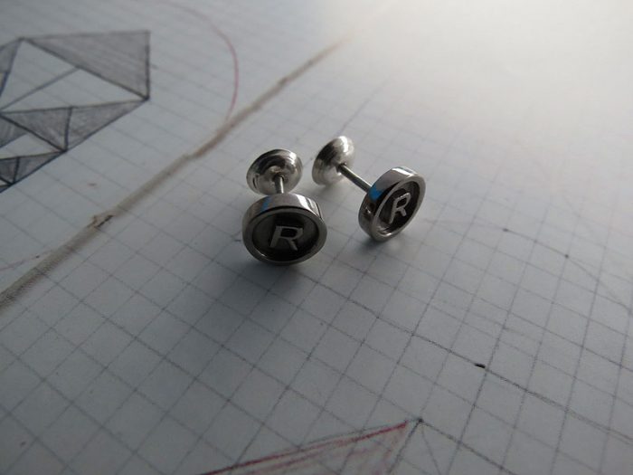 Aretes R - Imagen 3