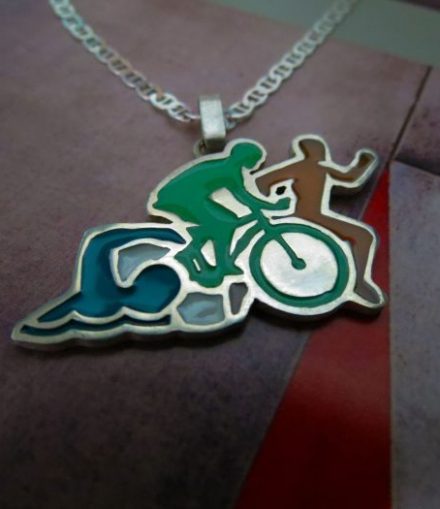 Dije Triatlón con Resina