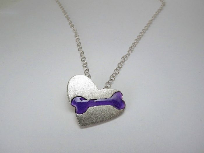 Dije Corazón Hueso - Imagen 4