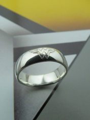 AnilloLogoWonder Woman (1)