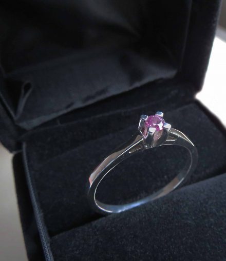 Anillo Compromiso Solitario Sencillo