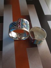 Argollas-Diseño-Kakusu-Con-Resina (1)