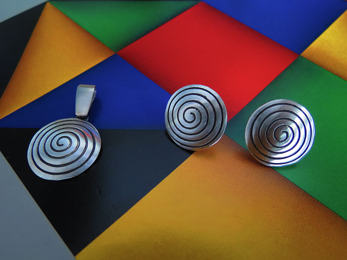 Collar y Aretes Espiral - Imagen 2