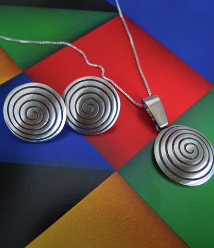 Collar y Aretes Espiral