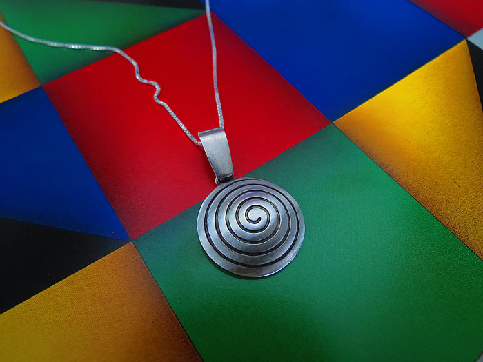 Collar y Aretes Espiral - Imagen 4