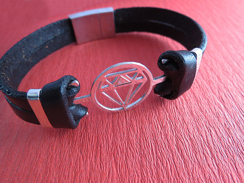 Pulsera Diseño Grabado Personalizado Con Cuero - Imagen 5