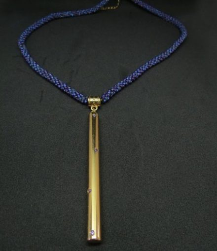 Collar Cilindro Colgante Miyuki Púrpura