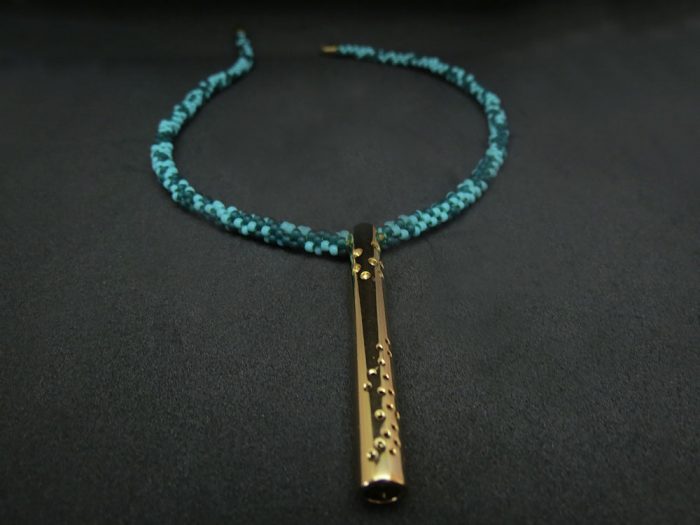 Collar Cilindro Colgante Miyuki Azul