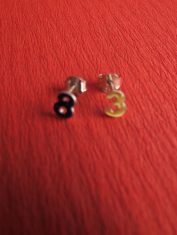 Aretes-Número (1)