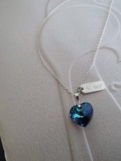 Dije-Corazón-Swarovski-Con-Placa (1) Dije-Corazón-Swarovski-Con-Placa (1)