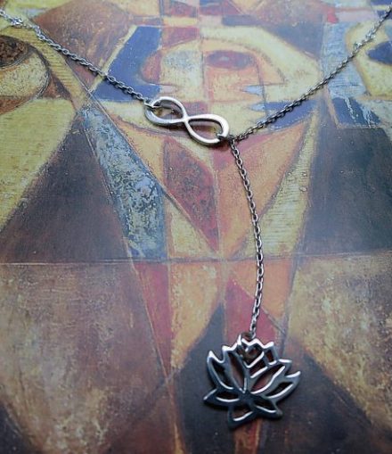 Infinito con Flor de Loto Colgante