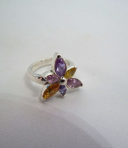 Anillo Flor Con Piedras