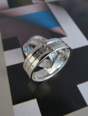 Argollas Cruz Zircones (4)