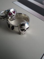 Argollas calavera 3D (1)