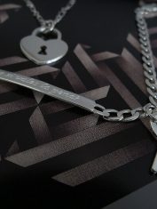 CollaryEsclava+ö+û+æLlave (2)