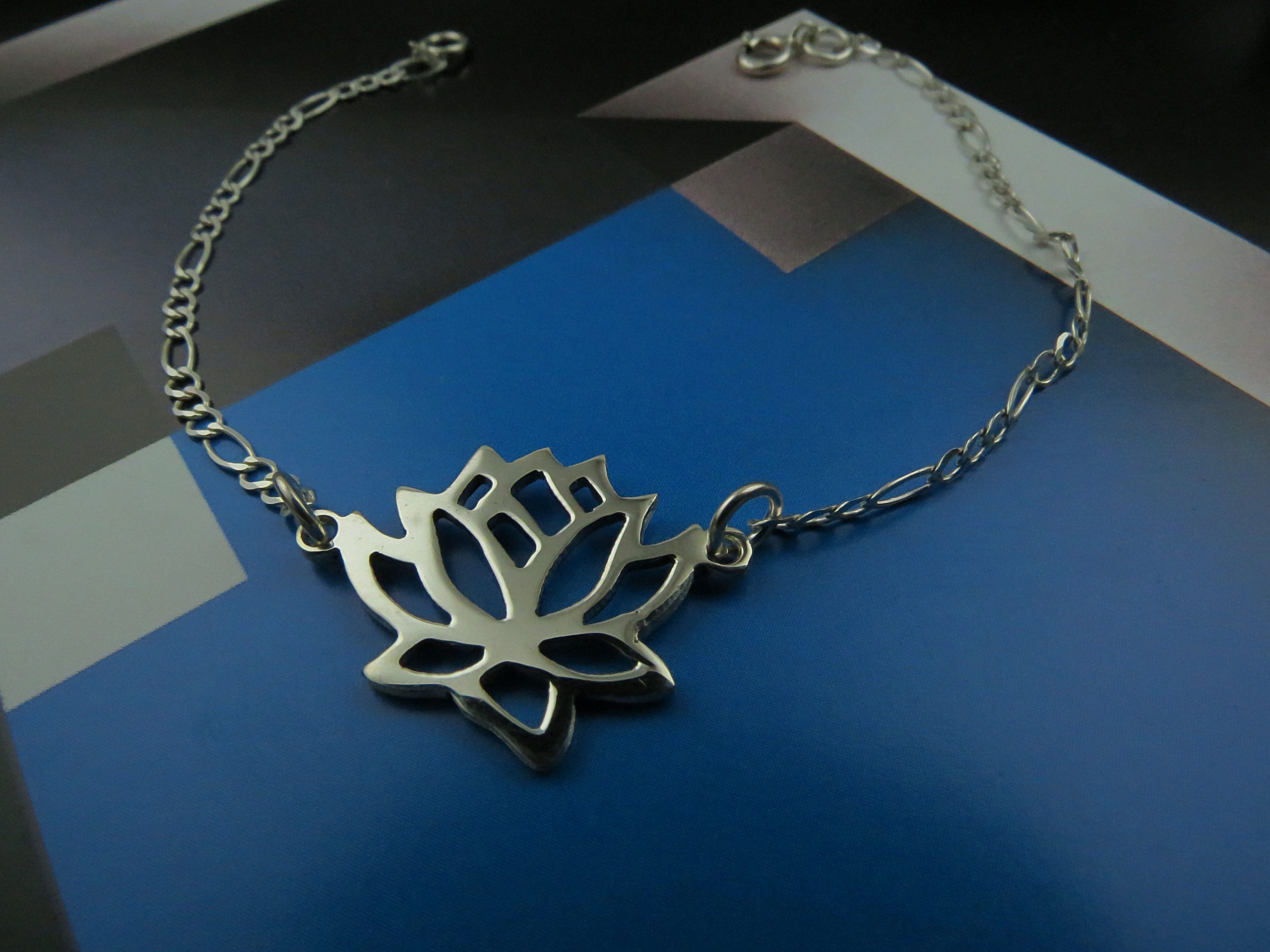 Pulsera Flor de Loto