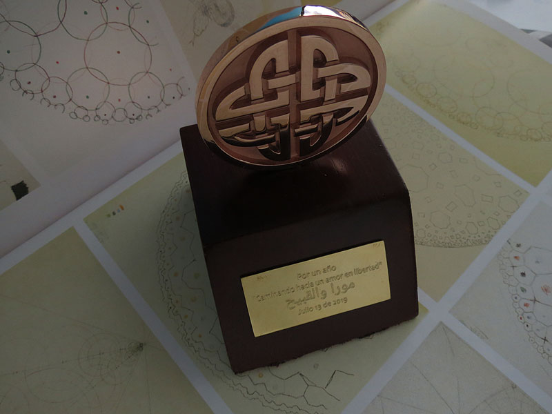 Trofeo Pisapapeles En Bronce