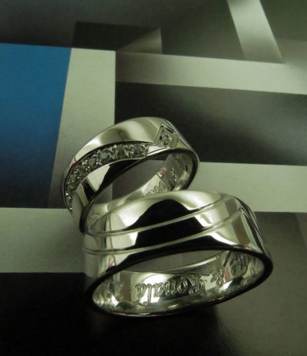 Argollas Canal Curvo Zircones