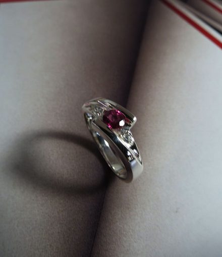 Anillo Cruzado Turmalina