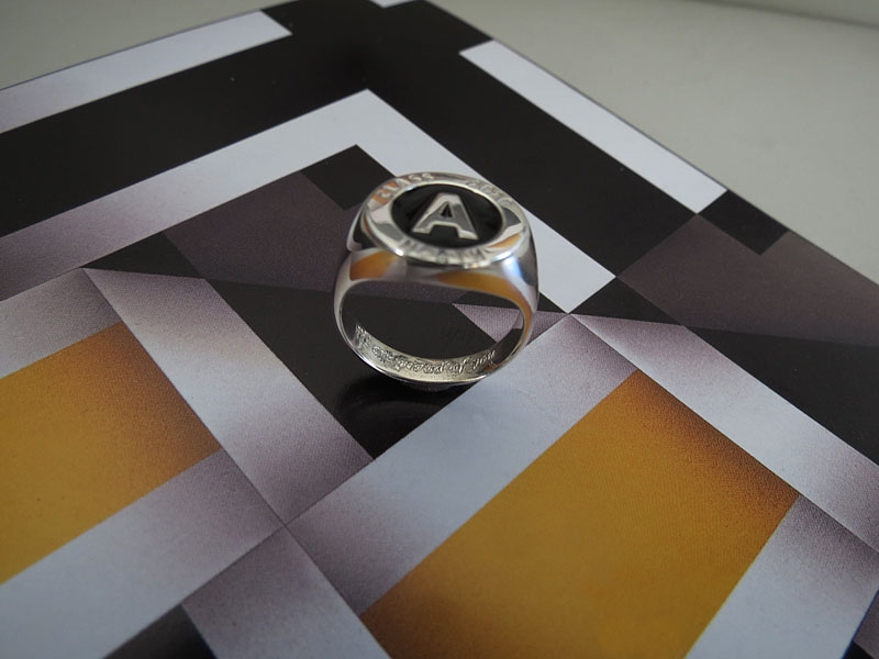 Anillo Letra y Grabado con Resina - Imagen 5