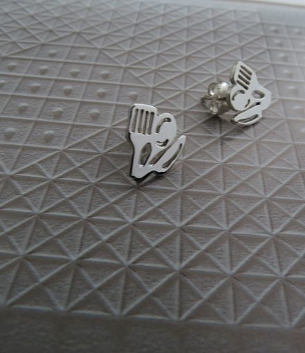 Aretes Cubiertos