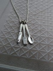Collar Cubiertos (1)