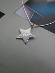 Dije Estrella (1) Dije Estrella (1)