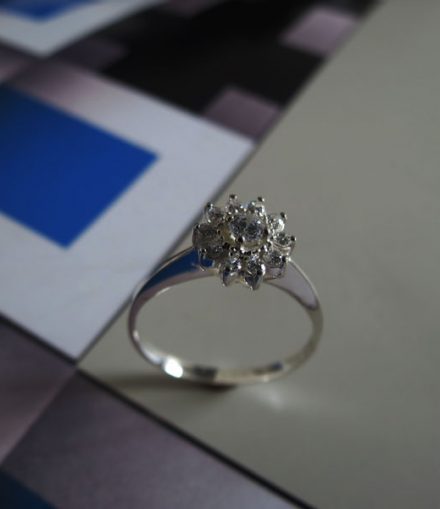 Anillo Flor Wenig