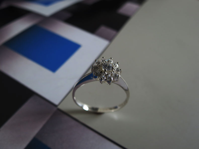 Anillo Flor Wenig