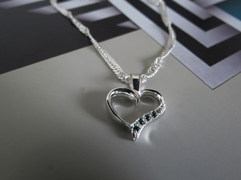 Pulsera Corazón Colgante con Piedras - Imagen 3